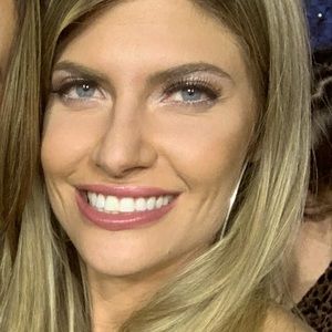 Meet your Posher, Cristen